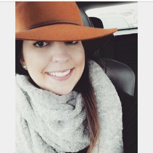 Meet your Posher, Tiana